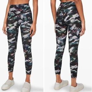 Lululemon Women 2 Glacier Camo Starlight Multi Wunder Under High-Rise Tight 25”